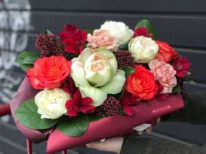 Сервис доставки цветов в Алматы
