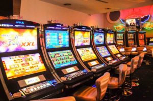 Самые роскошные игровые автоматы в онлайн казино Азино – удача сопутствует смелым