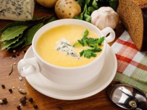 Простой рецепт сырного супа