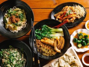 Азиатская кухня: почему она так популярна?