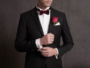Тренды свадебных мужских костюмов в 2020