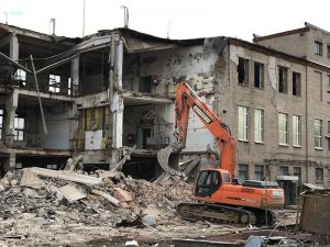 Демонтаж зданий и конструкций