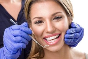Преимущество проведения профессиональной чистки зубов
