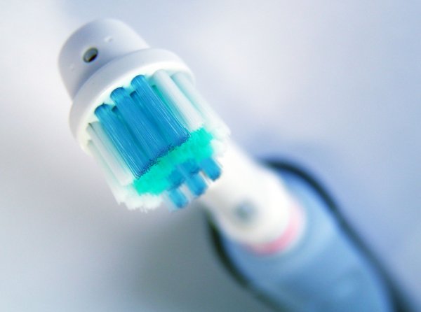 Электрические зубные щетки