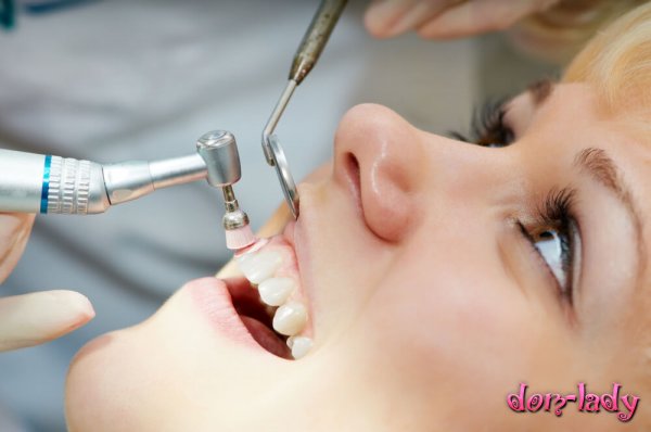 Для чего нужна профилактическая чистка зубов?