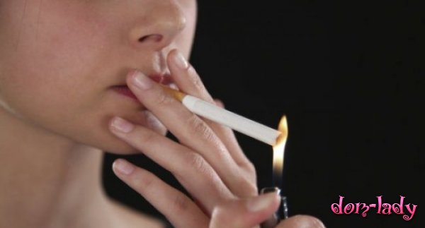 У курящих женщин риск развития рака легких в три раза выше, чем у мужчин – ученые