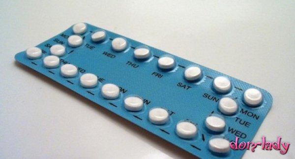 Противозачаточные таблетки снижают риск артрита у женщин