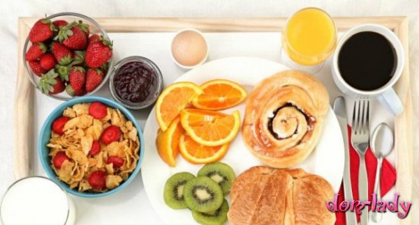 Какие продукты не стоит есть на завтрак?
