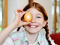 Педиатры советуют: ребенок должен в день съедать по одному яйцу