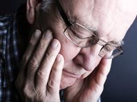 Проблемы со зрением увеличивают риск деменции