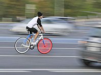 Специалисты советуют добираться до работы на велосипеде