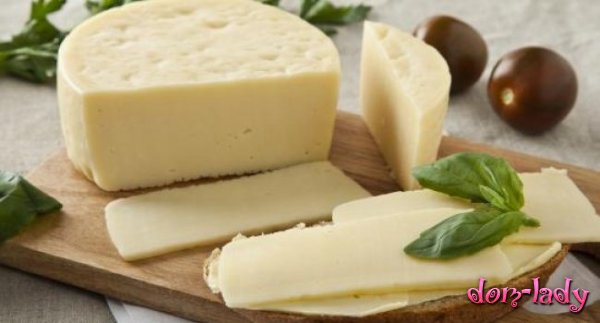 Почему обязательно съедать кусочек сыра в день