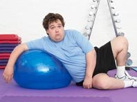Физические нагрузки не помогают сбросить вес, показало исследование