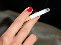 Противозачаточные таблетки защищают курильщиц от рака яичников
