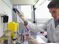 Новый тест позволит оценить риск образования тромбов у онкобольных