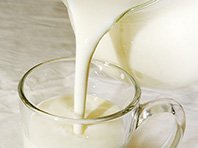 Специалисты: молоко стоит за распространением опасной инфекции