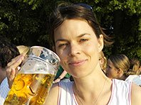 Университет Базеля установил, как пиво влияет на поведение людей