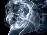 Пассивное курение приводит к инсультам, предупреждают врачи