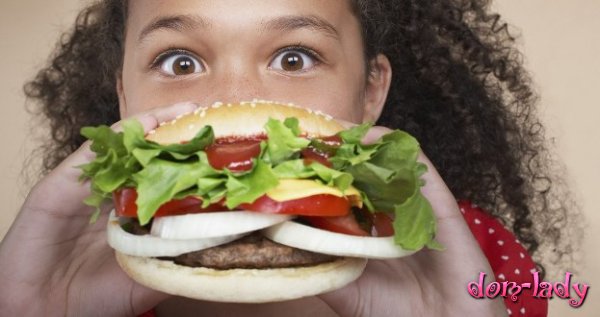 Соблюдение диет может негативно повлиять на поведение девочек-подростков