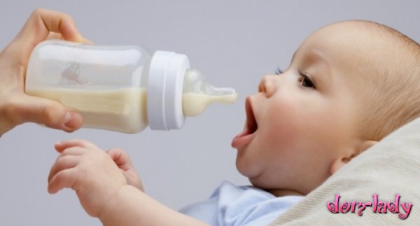 Безмолочные напитки могут быть опасны для младенцев