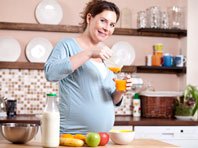 Здоровое питание во время беременности может защитить будущего ребенка от аллергии