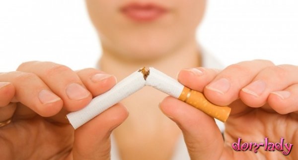Отказ от курения после менопаузы не приводит к набору веса – исследование