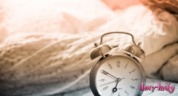 Сон по распорядку помогает взрослым избежать сердечно-сосудистых заболеваний