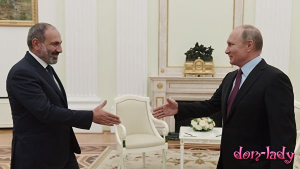 Путин и Пашинян обсудили взаимодействие в рамках ЕАЭС и ОДКБ