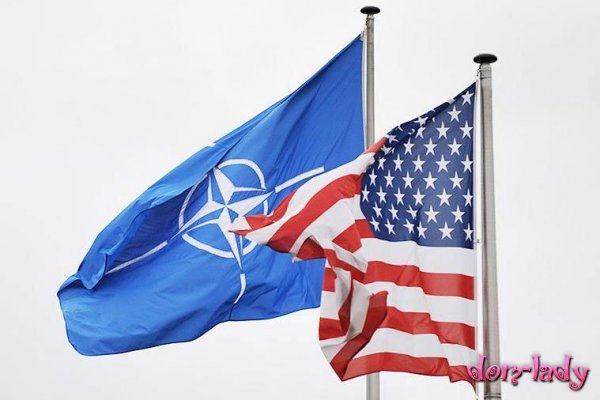 Засекреченные места размещения ядерного оружия США случайно включили в доклад для НАТО