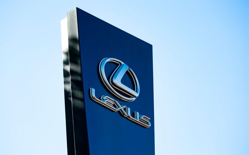 
            Lexus объявил победителей ежегодного конкурса дизайнеров в России
        