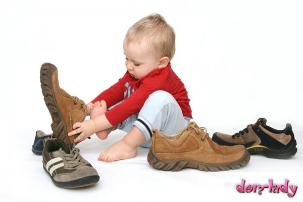 Как выбрать правильную, удобную детскую обувь? 