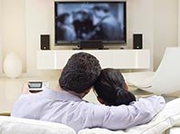 Непрерывный просмотр телевизора опасен для жизни, показало исследование