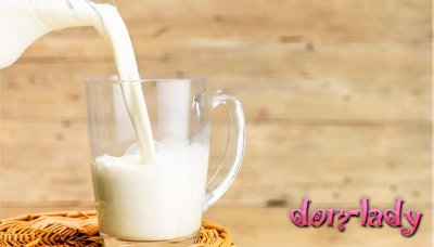 Ученые рассказали, какое молоко следует пить и с чем его сочетать