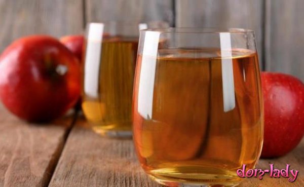 Роскачество проверило яблочный сок в пакетах — список, рейтинг 